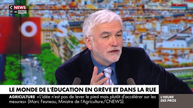 Pascal Praud se paye Bonjour sur TF1 et ironise sur les audiences : On va lui dire au revoir plus vite que prévu - Regardez