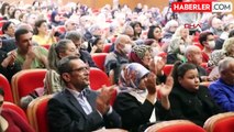 Burdur Müzik ve Folklör Derneği Türk Sanat Müziği Topluluğu 'Yarin Dilinden' adlı konser düzenledi
