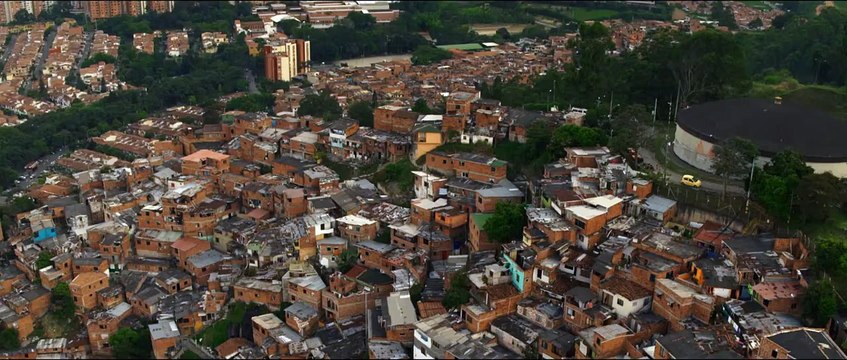 La bande-annonce du téléfilm La Reine des cartels, l'autre film sur Griselda dispo gratuitement en streaming