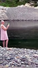 Gringos expulsan a hondureños de lugar turístico en el país