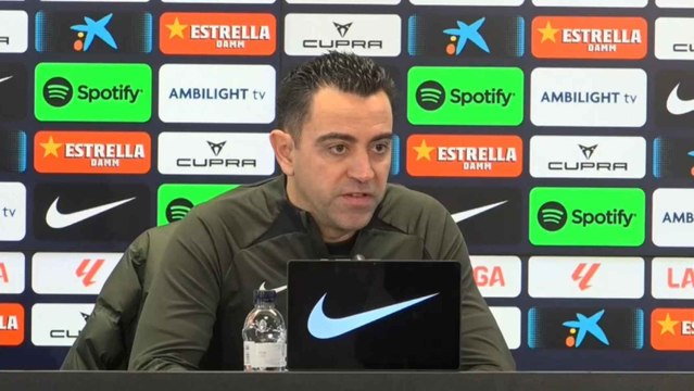Xavi: Los árbitros van condicionados