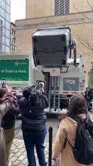 Watch NYC’s garbage trucks “of the future” in action