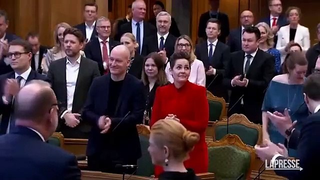 Danimarca, la visita di re Frederik X al parlamento danese