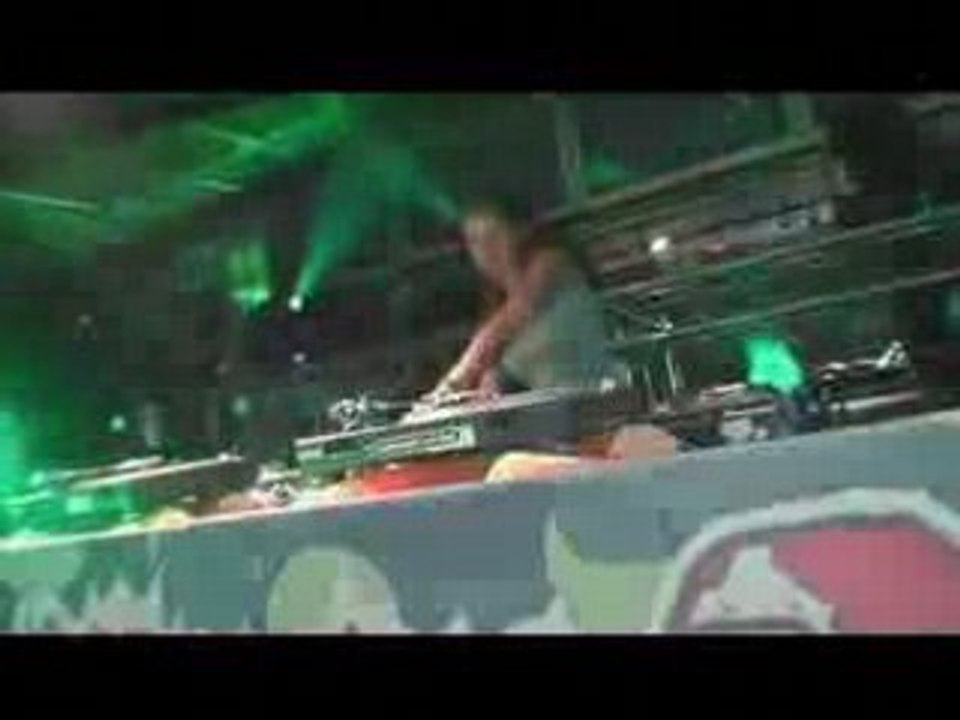 DJ Dana Live At Hollywood Music Hall