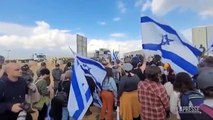Israele, a valico Kerem Shalom la protesta dei familiari degli ostaggi