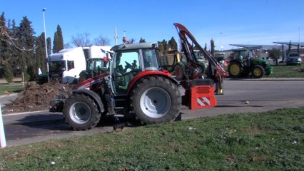 JT, agriculteurs : dernier point de blocage aujourd'hui à Miramas