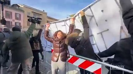 L’omelia al funerale di Giovanna Pedretti: «I leoni da tastiera riversano impunemente odio»
