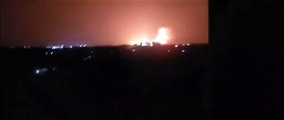 Usa e Gb attaccano i ribelli Houthi in Yemen, esplosioni nella capitale Sana'a