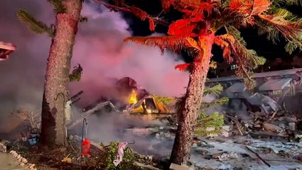 Florida plane crash leaves several dead as homes engulfed in flames