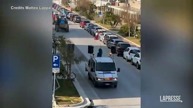 Protesta dei trattori: gli agricoltori in corteo anche a Pescara