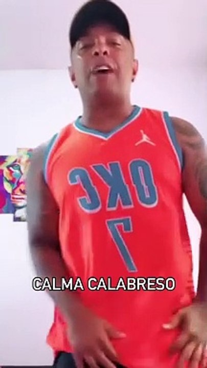Após polêmica no BBB,  banda de pagode baiano lança música inspirada no meme 'calma, calabreso'