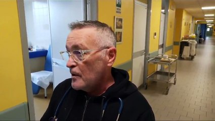 «Il bambino sta bene, nato un'ora prima del ritrovamento. Non era in grave stato di ipotermia, pesa più di 3 chili»