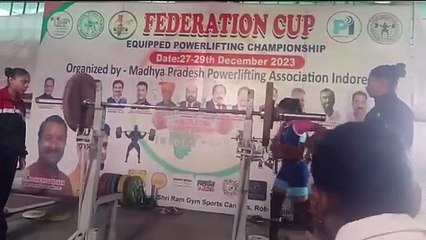 स्वीटी और प्रियंका ने पावरलिफ्टिंग में जीता गोल्ड , राष्ट्रीय स्तर पर चयन