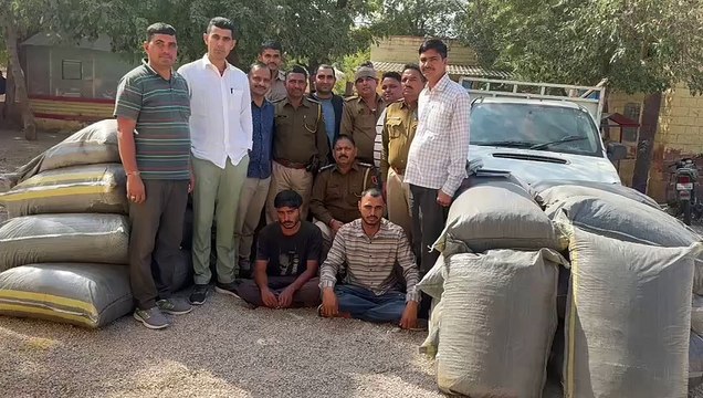 लोहावट पुलिस की कार्रवाई : कार से की जा रही थी एस्कोर्ट, दो वाहन जब्त