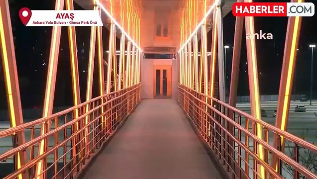 Ankara Büyükşehir Belediyesi, Kentin İşlek Noktalarında Yeni Yaya Üst Geçitleri İnşa Ediyor