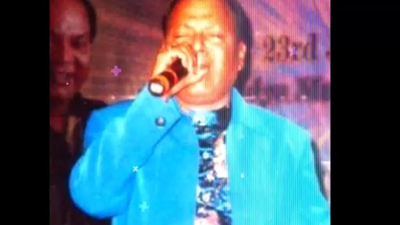 मोहम्मद रफी साहब की इस बहुत ही खूबसूरत भजन गीत कोमोहम्मद अजीज साहब ने एक अलग ही तर्ज पर गाय(720P_H