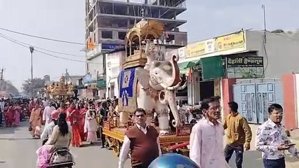 अजमेर में पंचकल्याणक महोत्सव के समापन पर निकली रथ यात्रा... देखें वीडियो