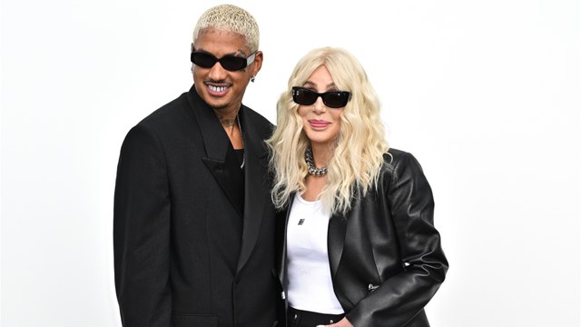 GALA VIDEO - La chanteuse Cher séparée de son petit ami de 38 ans ? Cette apparition qui fait taire les rumeurs