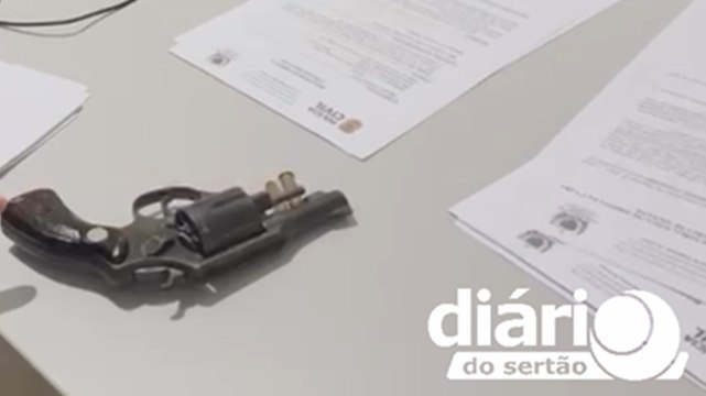 Em Sousa, homem se envolve em confusão em bar e acaba sendo detido com revólver e munições