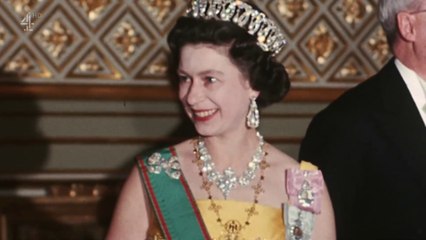 Queen Elizabeth and the Spy in the Palace