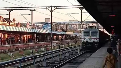इंदौर-रतलाम होकर 7 ज्योतिर्लिंग के साथ द्वारका एवं शिरडी यात्रा करवाएगी भारत गौरव पर्यटक ट्रेन