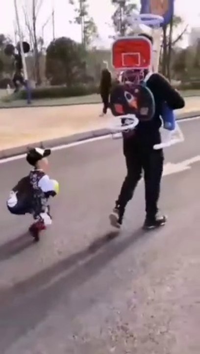Dad deserves the World's Prize in Training