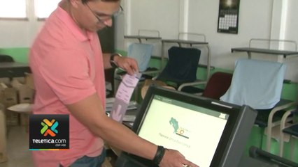 tn7-TSE concluyó este sábado la revisión de todas las máquinas que se utilizaran en el voto electrónico-030223