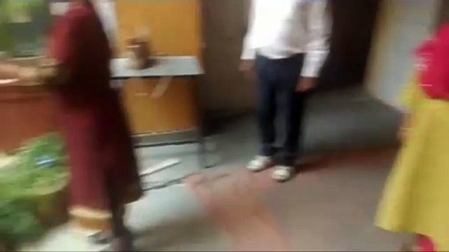 हिजाब विवाद के बाद गंगापोल सरकारी स्कूल का बदला नजारा, मां सरस्वती की पूजा-अर्चना कर गाया राष्ट्रगान