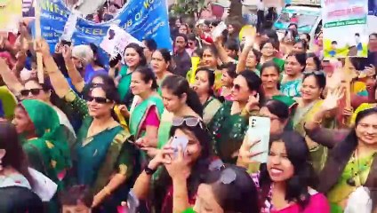 साड़ी वॉकथॉन में दिखा गजब का उत्साह, केन्द्रीय मंत्री मंच पर बोली, सियावर रामचन्द्र की जय