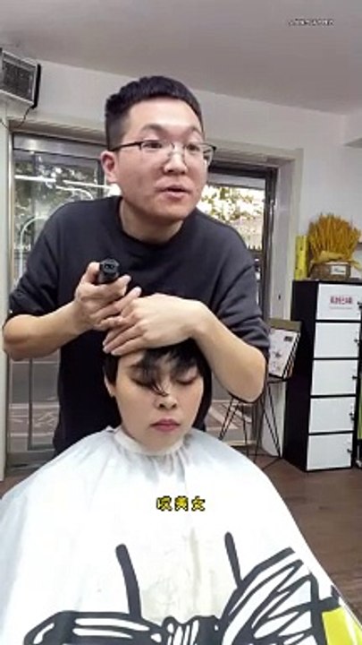 Baby cutting 