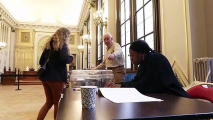 Les Parisiens se prononcent lors d'une votation anti-SUV