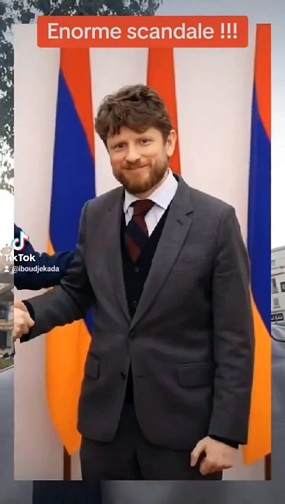   Un ambassadeur Français, Olivier Decottignies, mouillé dans des affaires de viols sur mineurs et du trafic de visas (vendus 3500$ pièce à des Irakiens), est toujours en poste en Arménie.