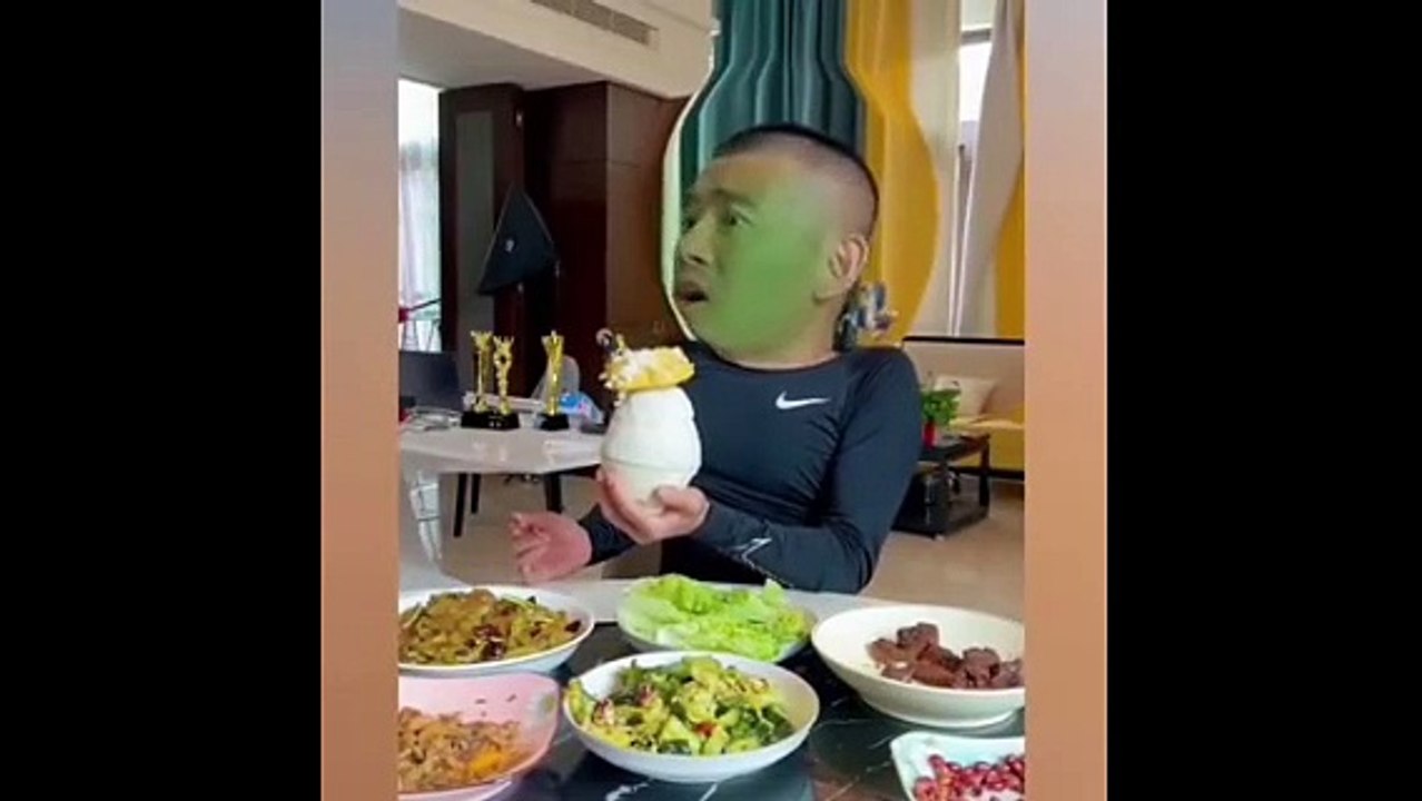 Try not to be laugh 