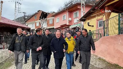 Tokat'ta heyelan; 4 ev, 1 cami yıkıldı, 39 ev boşaltıldı
