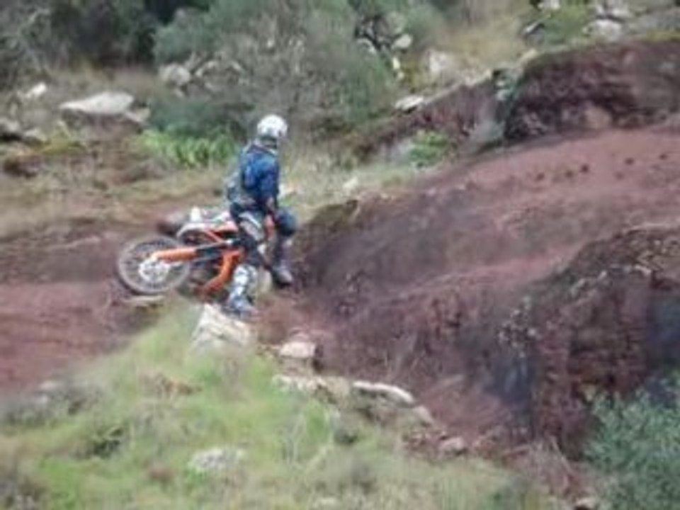 cascade de pichel sortie enduro au salagou du team alousdé