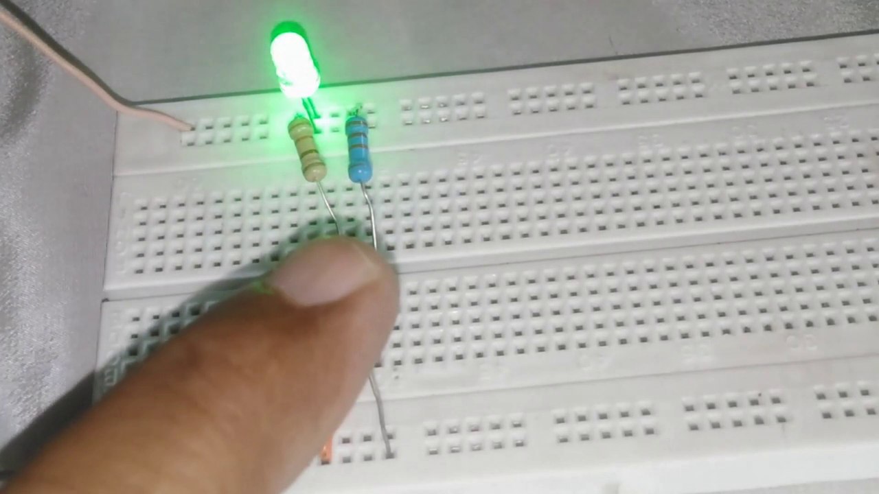 Smart and Efficient: Automatic Street Light Controller System | Intelligent Lighting Solutions