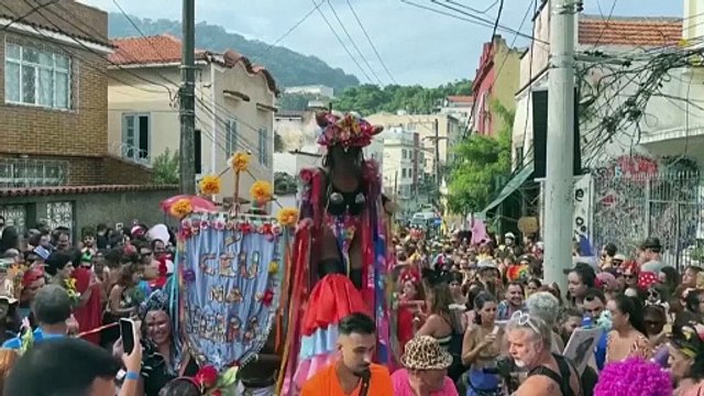 Brasile: a Rio de Janeiro il rito purificatorio prima del carnevale