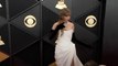 Moment Taylor Swift arrives on Grammys red carpet after website crashes