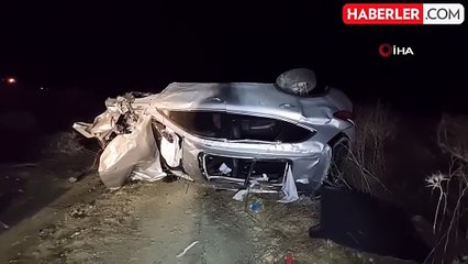 Burdur'da kontrolden çıkan otomobil şarampole devrildi: 2 ölü, 1 ağır yaralı