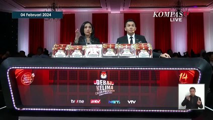 Ganjar Jawab Prabowo soal Budaya di Debat Capres: Pemerintah Mesti Dikritik dan Waras!