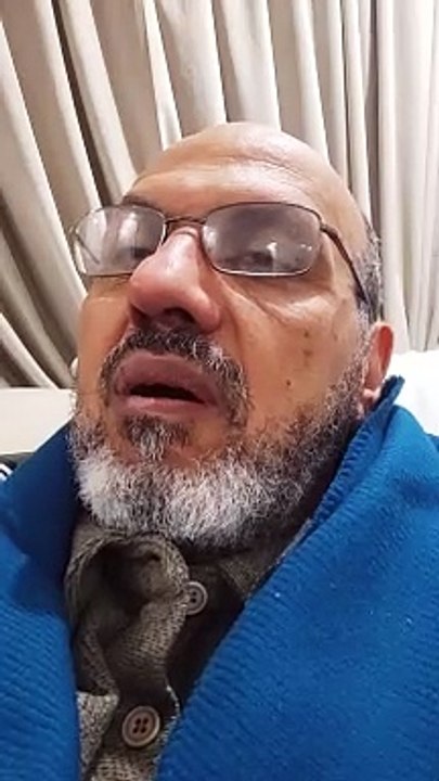 فَقَالَ يَا رَسُولَ اللَّهِ أَىَّ الْمَالِ نَتَّخِذُ فَقَالَ ‏ ‏ لِيَتَّخِذْ أَحَدُكُمْ قَلْبًا شَاكِرًا وَلِسَانًا ذَاكِرًا وَزَوْجَةً مُؤْمِنَةً تُعِينُ أَحَدَكُمْ عَلَى أَمْرِ الآخِرَةِ ‏‏