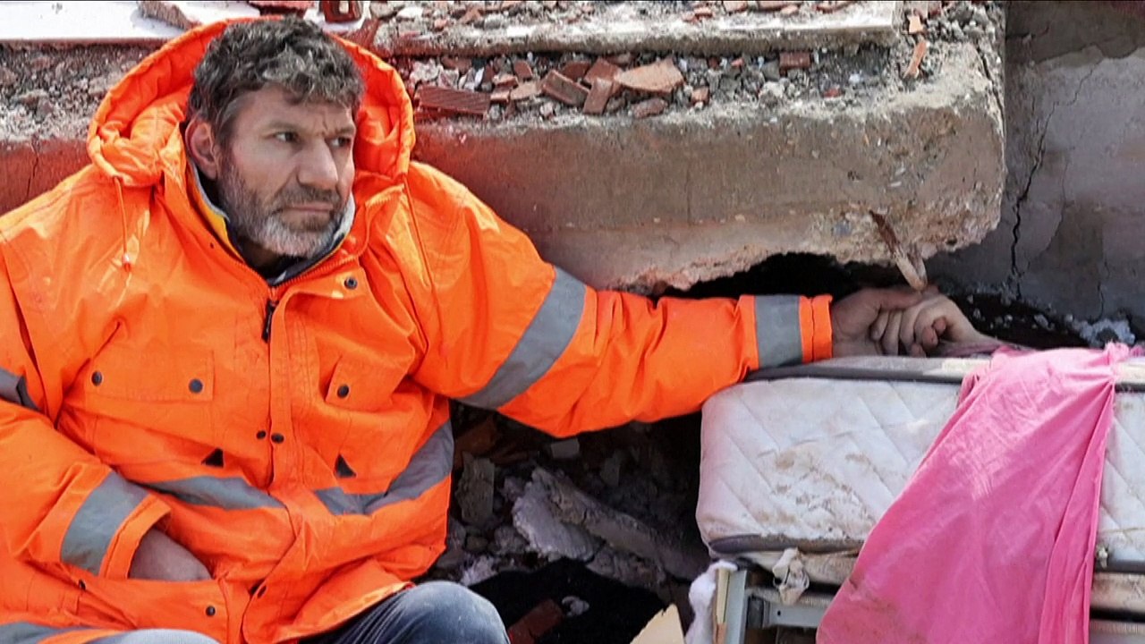 Türkei: Ein Jahr nach dem Erdbeben trauert Familie Hancer noch immer