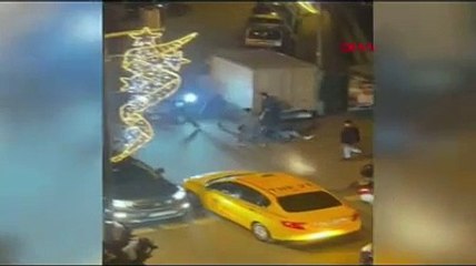 Motosikletlilerin kavgasında kan aktı: 1 ölü