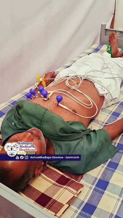 ECG performed on patients at Kolhapur Medical & Healthcare Camp 2023 _ Sadguru Aniruddha Bapu