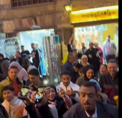 الجمهور يحاصر أحمد العوضي خلال تصوير حق عرب