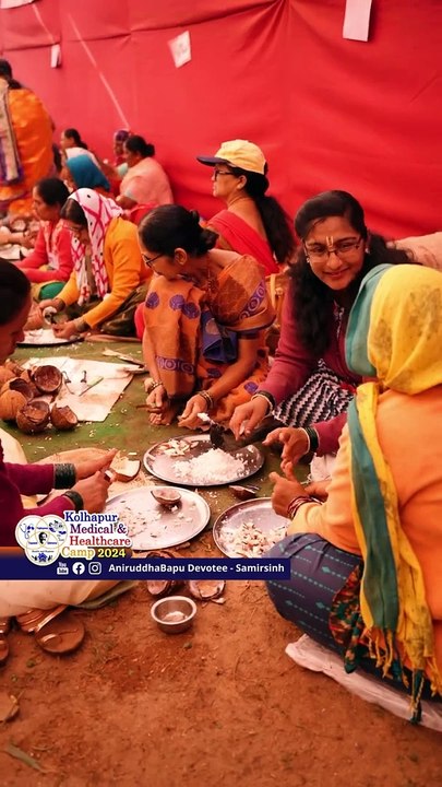 Preparation of food to be served under the Annapoorna Mahaprasadam Seva _ Sadguru Aniruddha Bapu