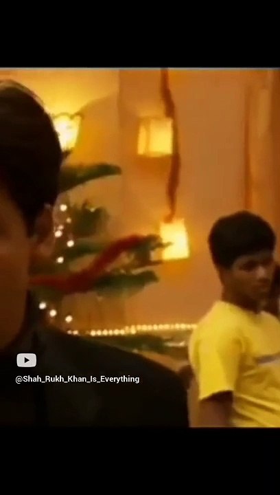 Shah Rukh Khan during Main Hoon Na shooting