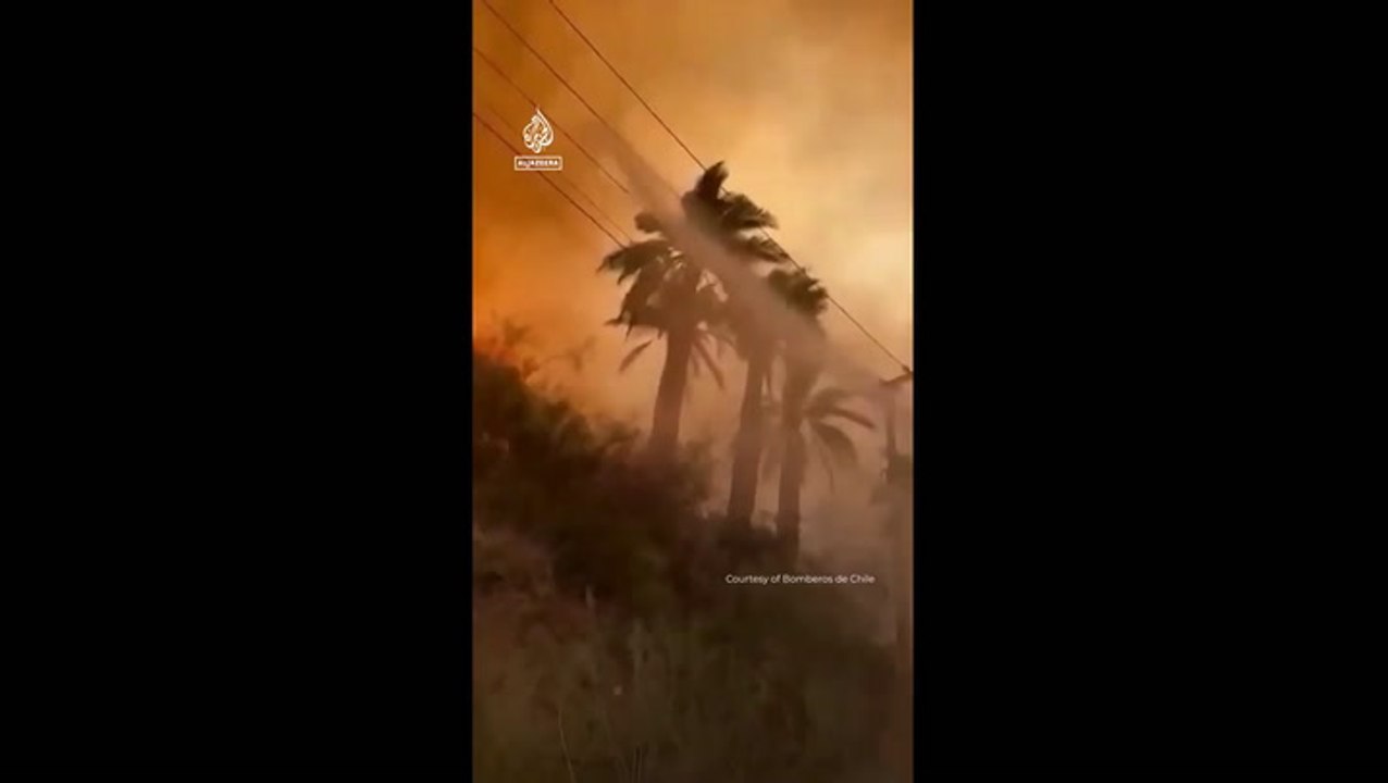 Chile: Houses filmed burning down as deadly wildfires destroy villages