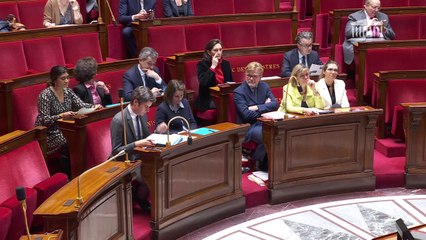 Manuel Bompard (LFI) à Gabriel Attal: "Il faut vous censurer pour protéger du peuple des souffrances que vous voulez lui infliger"
