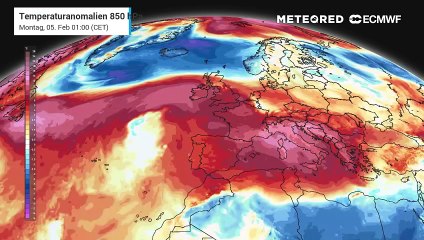 Scharfe Luftmassengrenze genau über Deutschland!